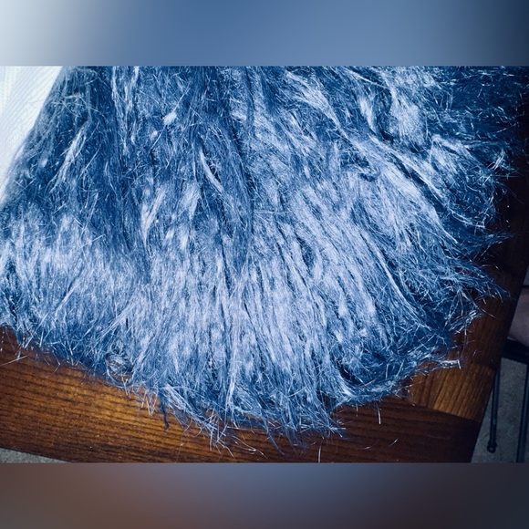 Pottery Barn Mongolian Faux Fur Throw Blanket Navy Blue Cozy Fuzzy Comfy - Picture 5 of 8